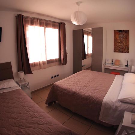 Oasi Brembate Bed And Breakfast Bagian luar foto